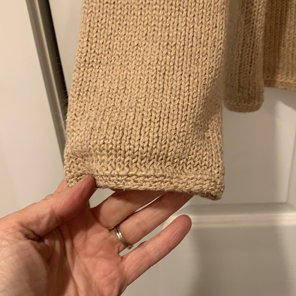 Sweater - Picture 5 of 5